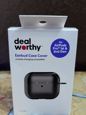 Black Earbud Case Cover for AirPods Pro 1st & 2nd Gen